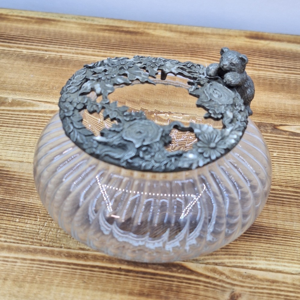 VTG RAWCLIFFE PEWTER Lid Glass Potpourri Vanity Jar Bunny Rabbit Floral Design
